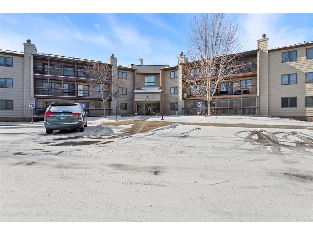 4300 Trenton Lane N #2319 Plymouth MN 55442 7037005 image1