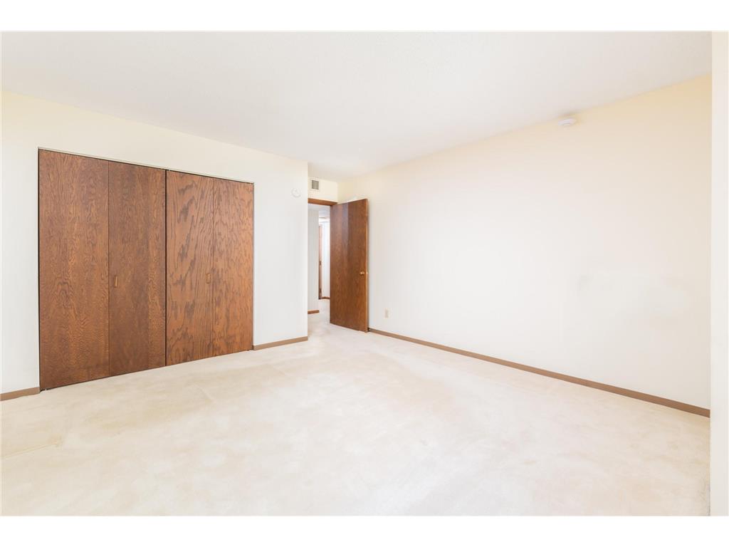 4300 W River Parkway 601, Minneapolis, MN, 55406 MLS 6542191 Edina Realty