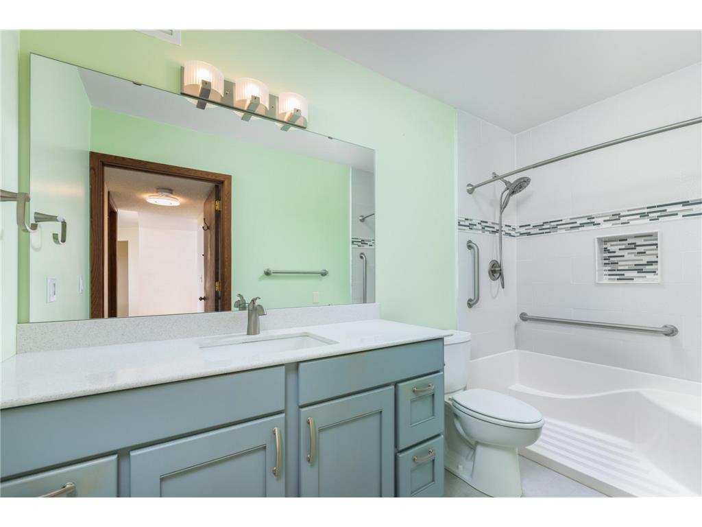 4300 W River Parkway 601, Minneapolis, MN, 55406 MLS 6542191 Edina Realty