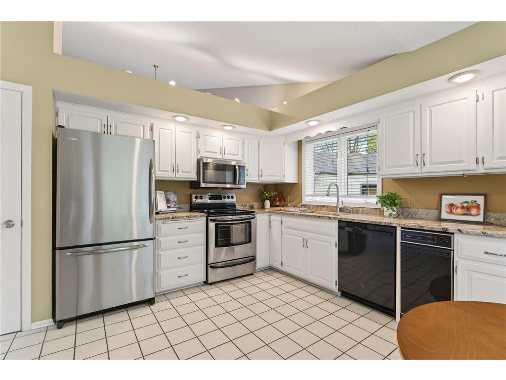 4301 Arrowhead Court Minnetonka MN 55345 7062252 image12