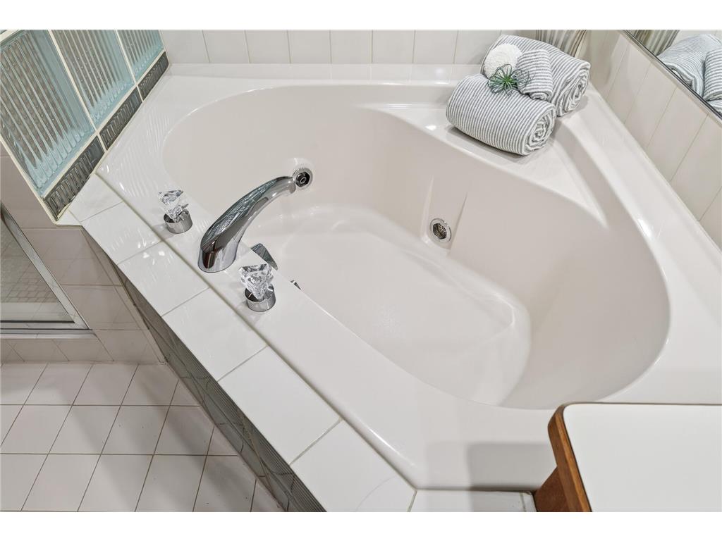4301 Arrowhead Court Minnetonka MN 55345 7062252 image28