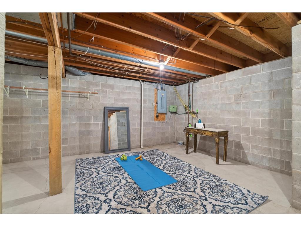 4301 Arrowhead Court Minnetonka MN 55345 7062252 image40