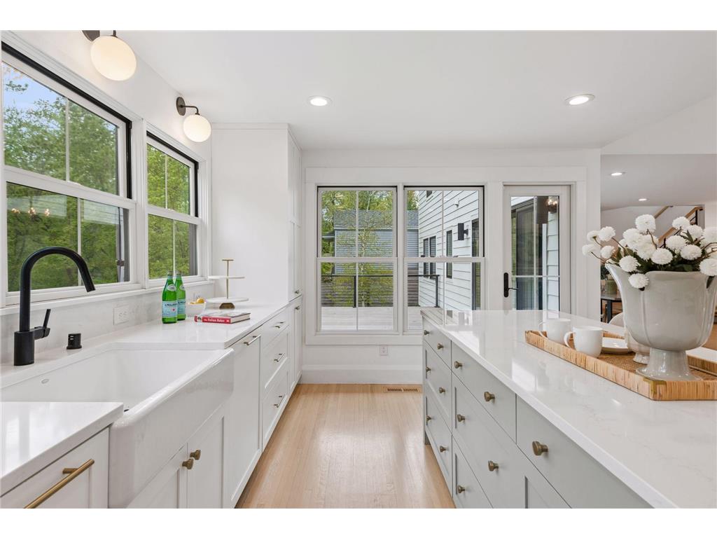4301 Cedar Lake Road S Saint Louis Park MN 55416 7041901 image14