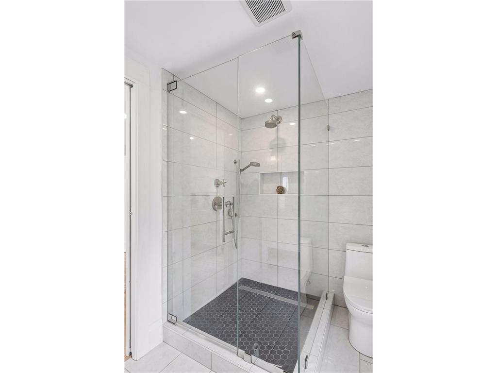 4301 Cedar Lake Road S Saint Louis Park MN 55416 7041901 image27