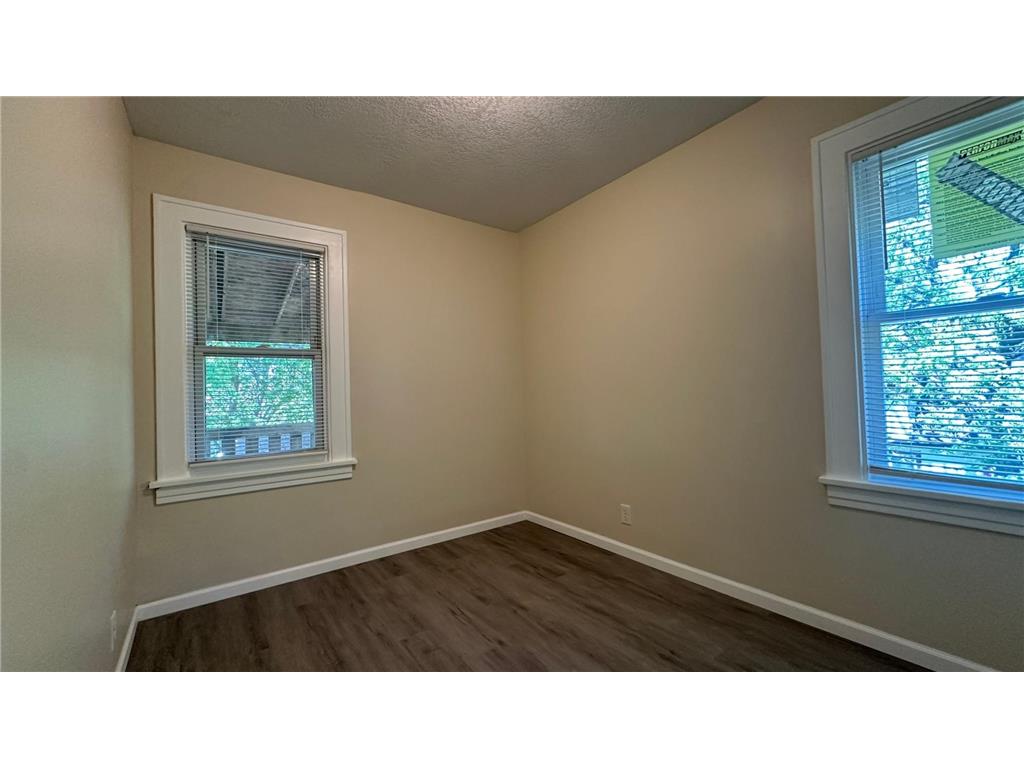 4301 James Avenue N Minneapolis MN 55412 7074750 image11