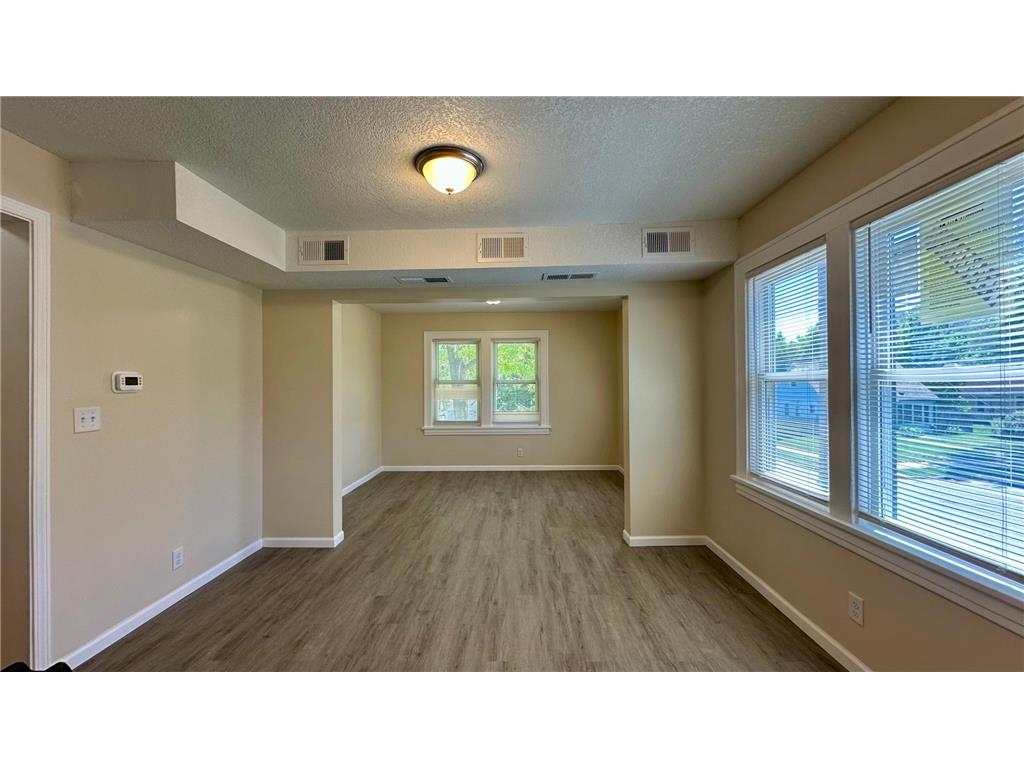 4301 James Avenue N Minneapolis MN 55412 7074750 image21