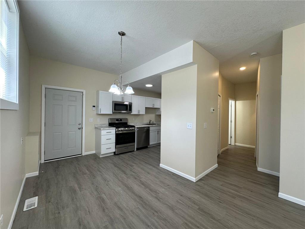 4301 James Avenue N Minneapolis MN 55412 7074750 image3