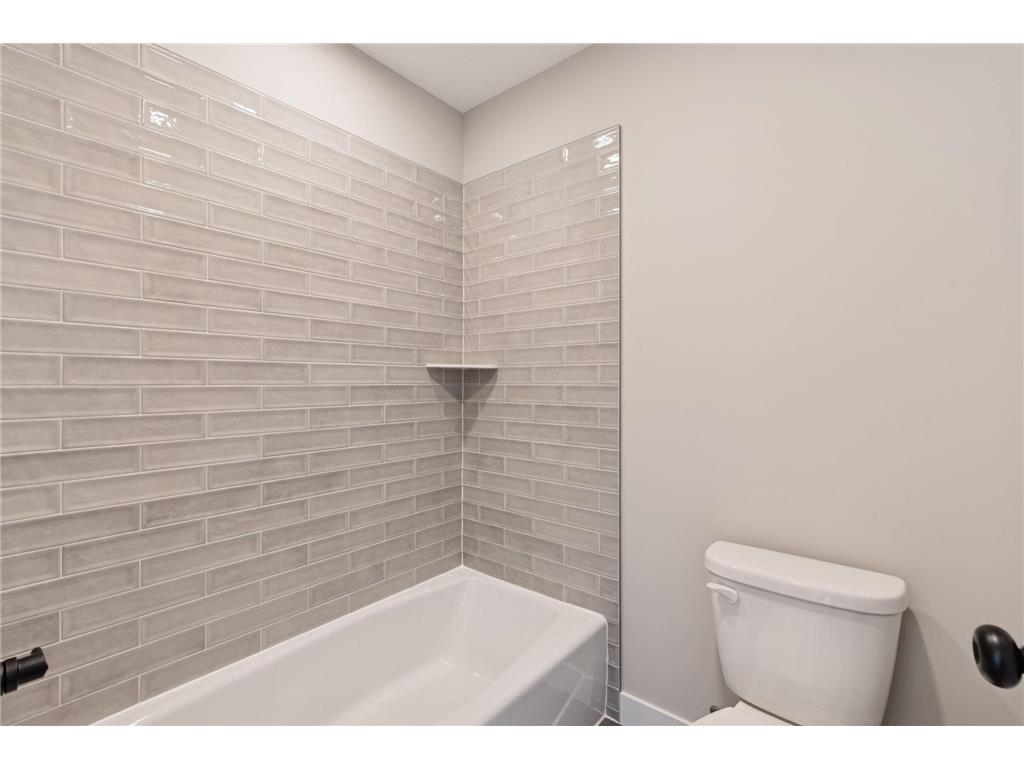 4302 Hillside Drive Medina MN 55340 6815910 image32