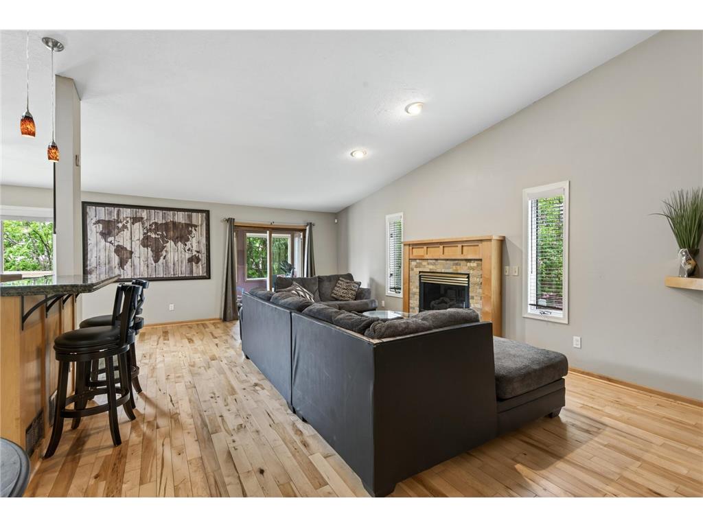 4302 Mccoll Drive Savage MN 55378 7075483 image6