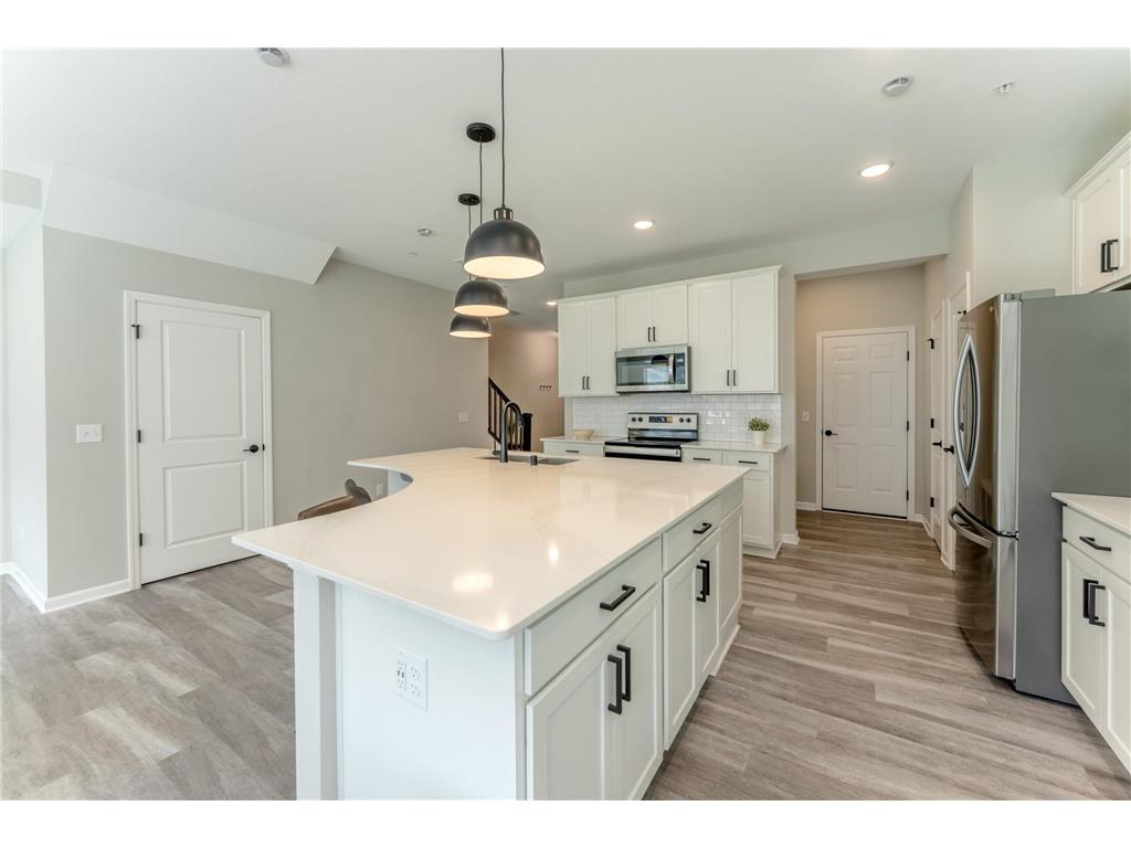 4303 123rd Avenue NE #E Blaine MN 55449 7056949 image3