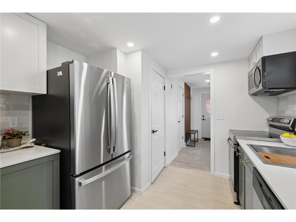 4304 1st Avenue S Minneapolis MN 55409 7049709 image11