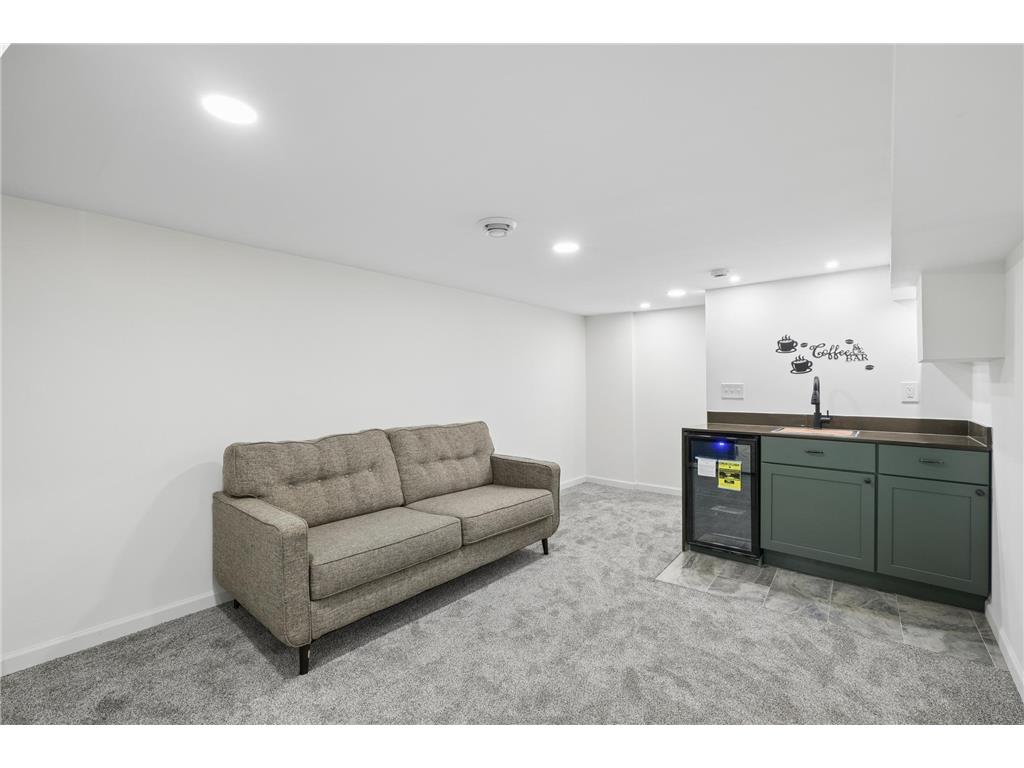 4304 1st Avenue S Minneapolis MN 55409 7049709 image20