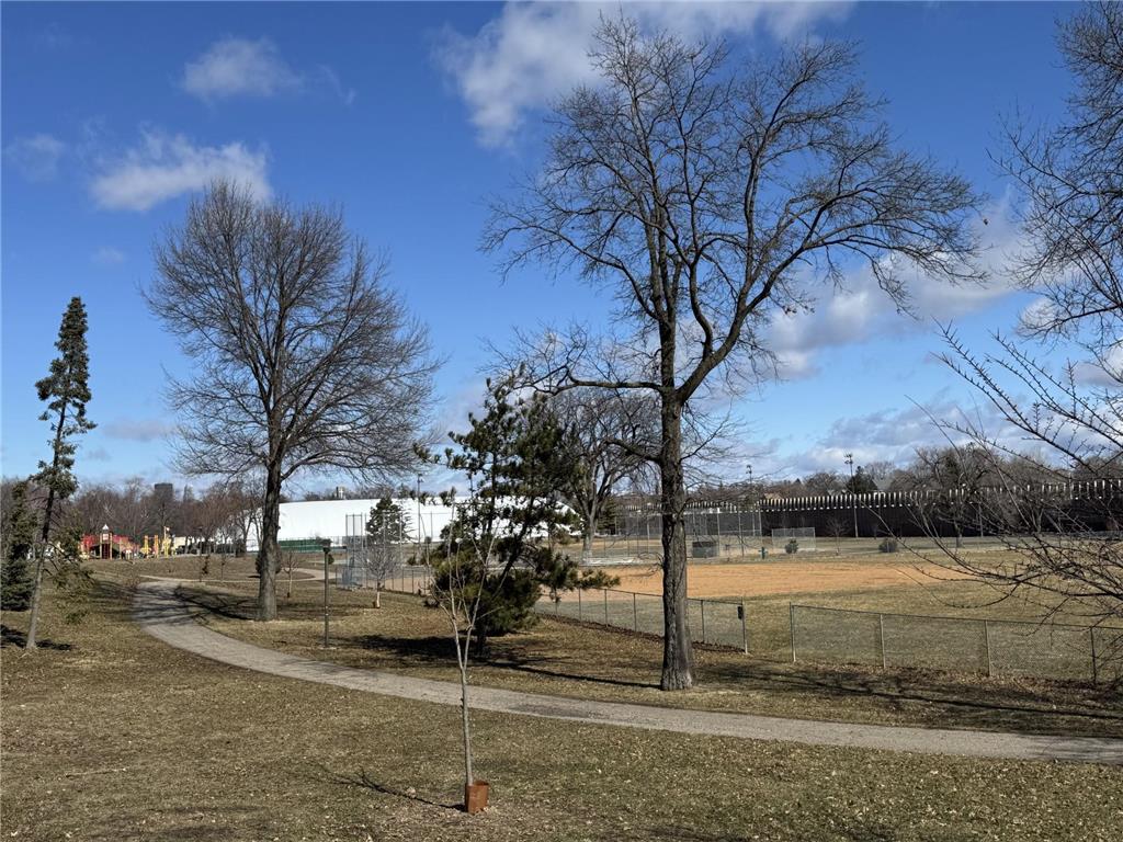 4304 1st Avenue S Minneapolis MN 55409 7049709 image40