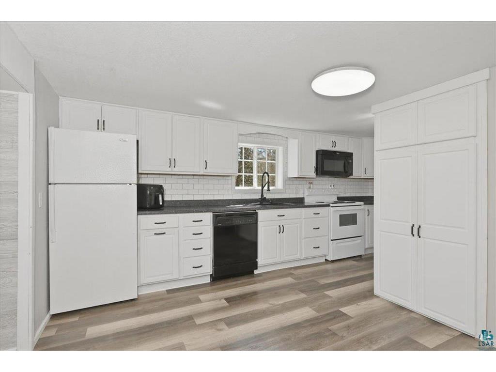 4304 E County Road B Superior WI 54880 7075948 image19