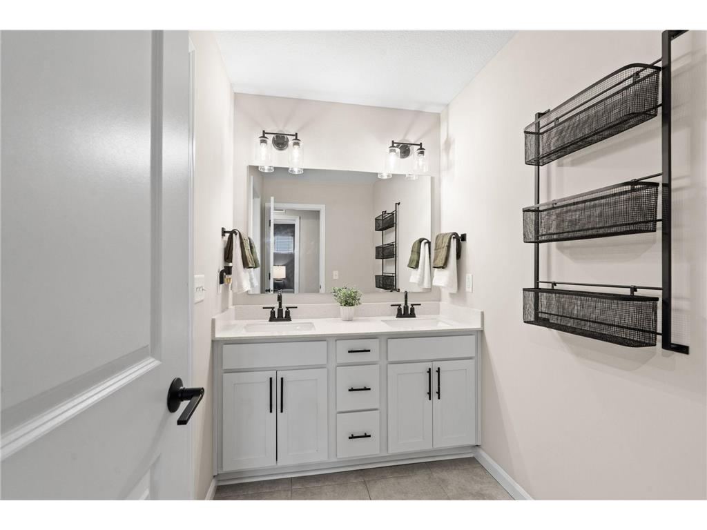 4306 122nd Lane NE #A Blaine MN 55449 7016566 image39