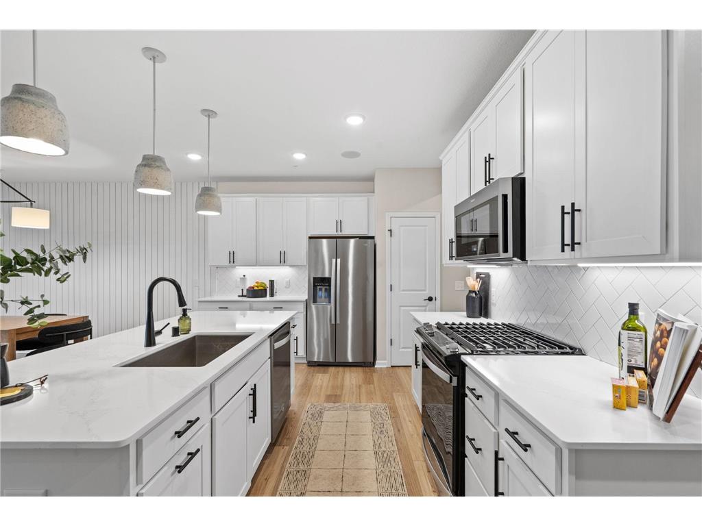 4306 122nd Lane NE #A Blaine MN 55449 7016566 image4