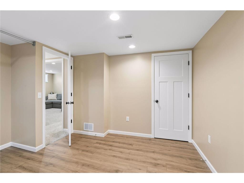 4306 Zane Avenue N Crystal MN 55422 7076454 image29