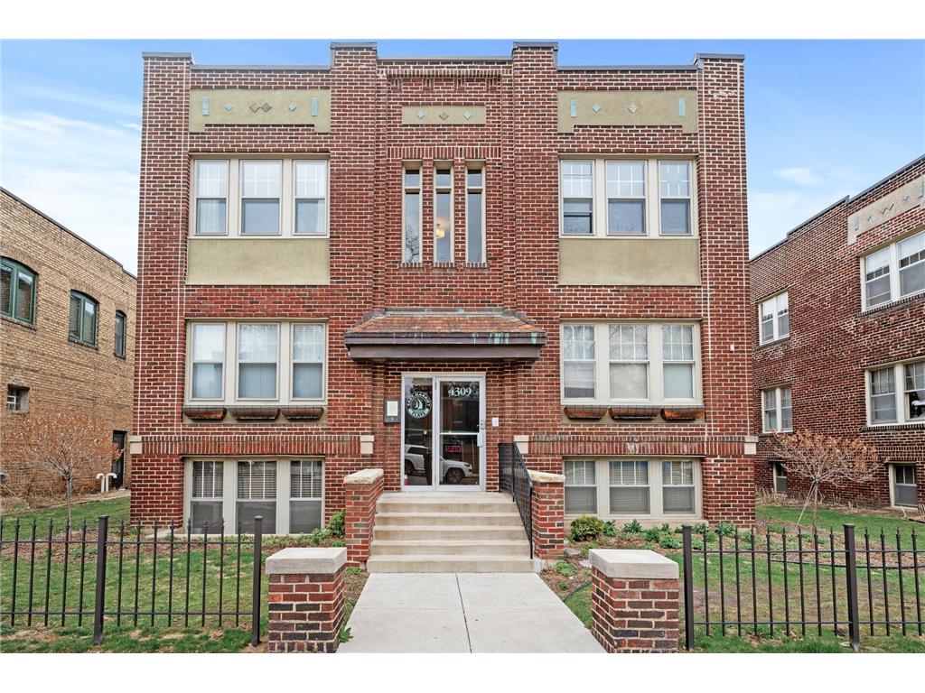 4309 Bryant Avenue S #A001 Minneapolis MN 55409 6532796 image1