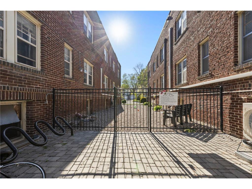 4309 Bryant Avenue S #A203 Minneapolis MN 55409 7071006 image25