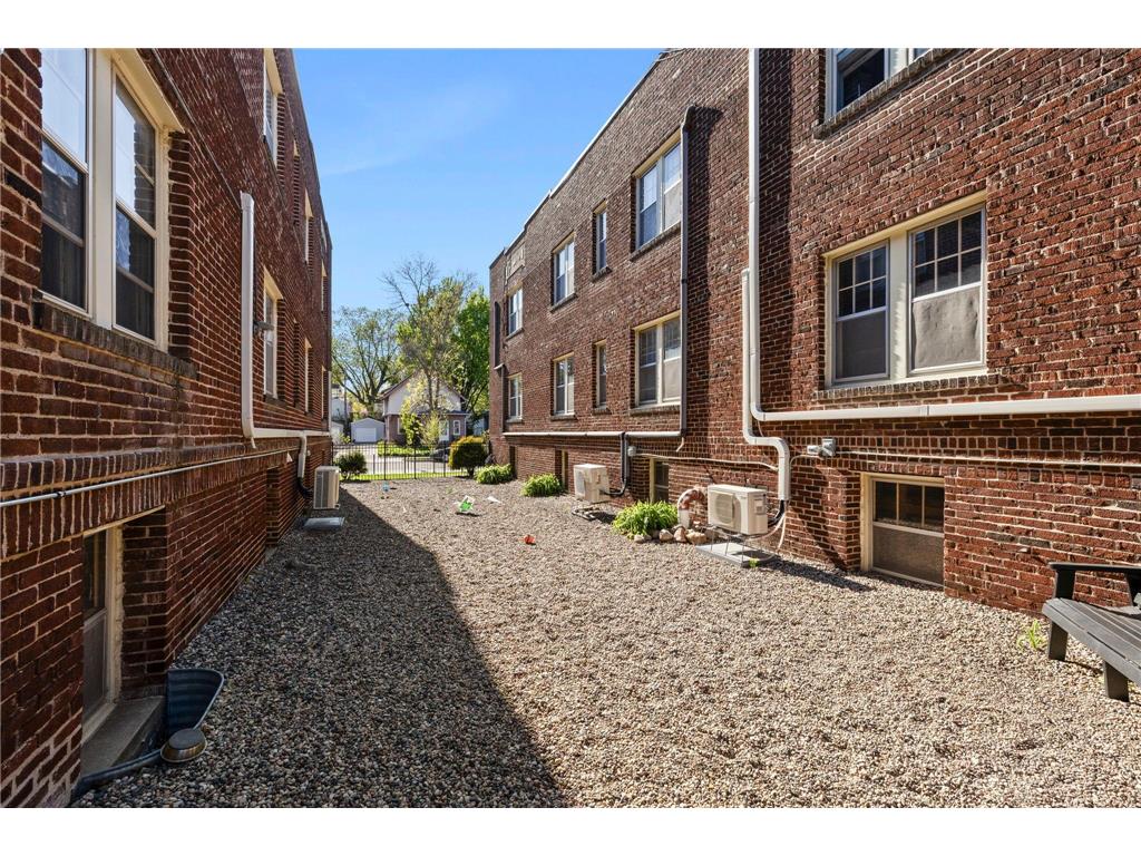 4309 Bryant Avenue S #A203 Minneapolis MN 55409 7071006 image26