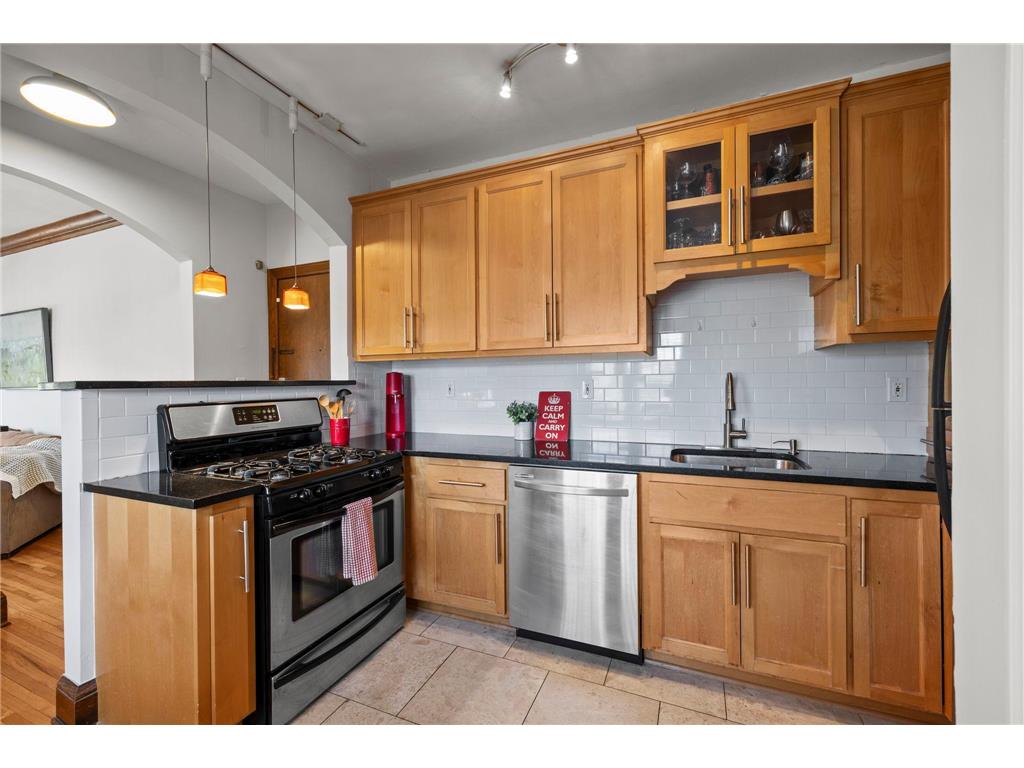 4309 Bryant Avenue S #A203 Minneapolis MN 55409 7071006 image3