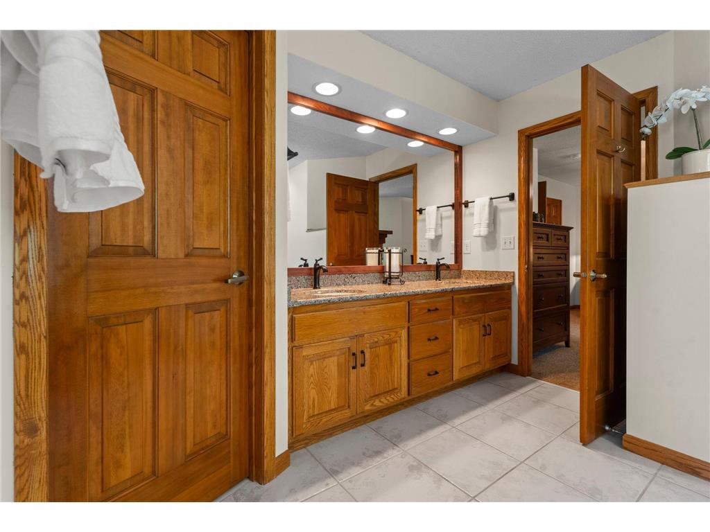 4309 Colleen Court Arden Hills MN 55112 6817262 image64