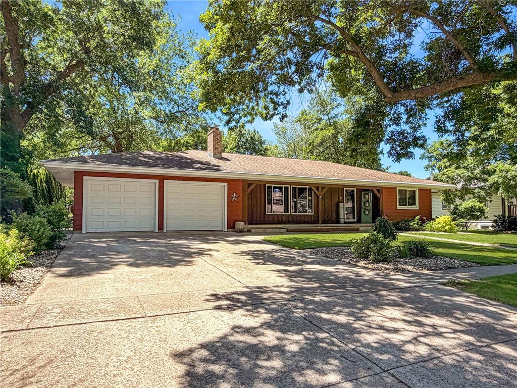 431 Central Avenue S Balaton MN 56115 7086145 image2