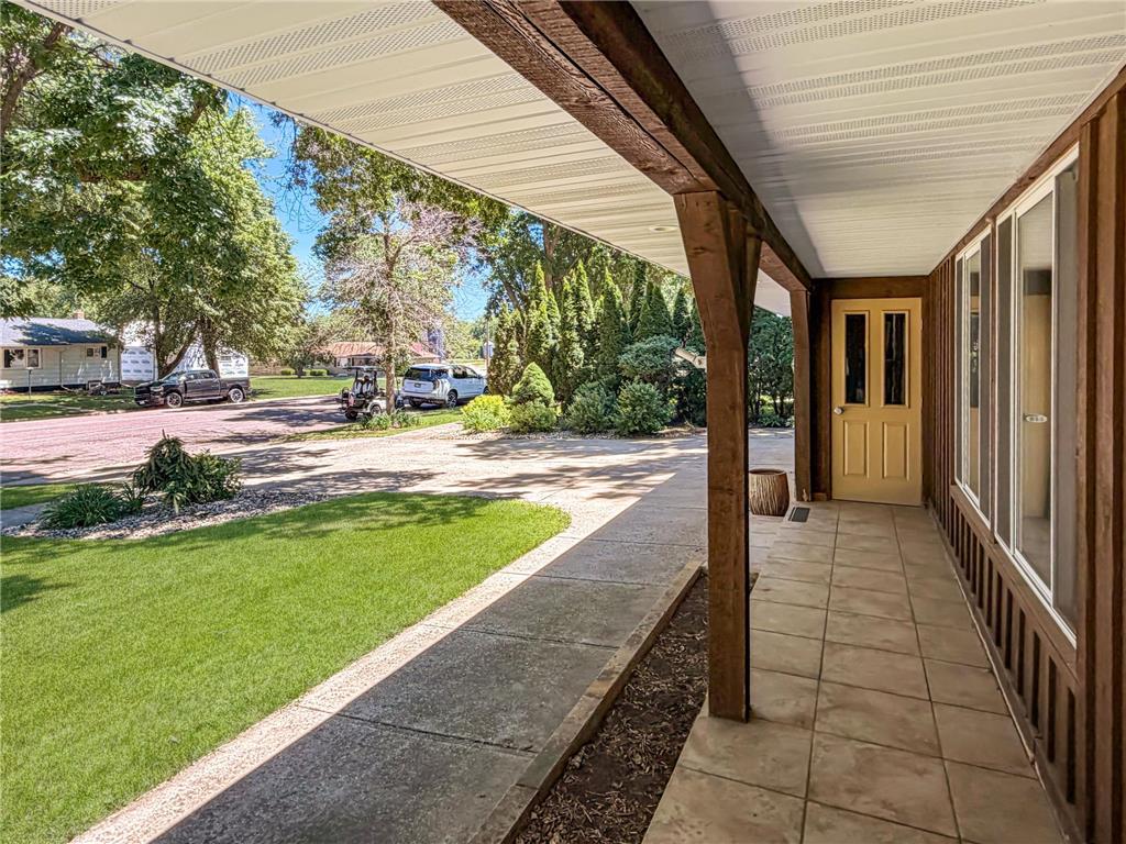 431 Central Avenue S Balaton MN 56115 7086145 image3