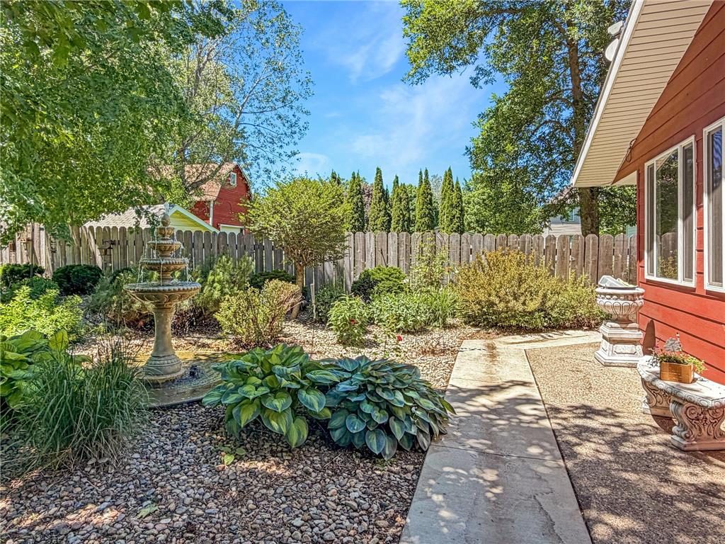 431 Central Avenue S Balaton MN 56115 7086145 image52