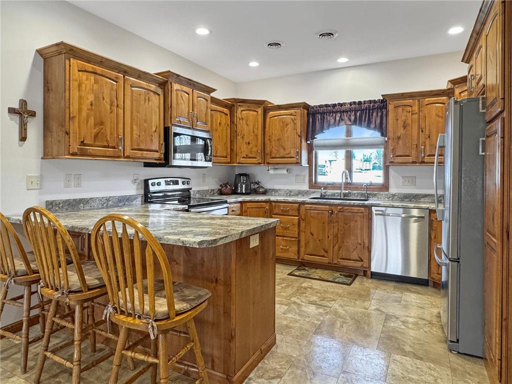 431 Elizabeth Avenue Lake Wilson MN 56151 7034407 image4
