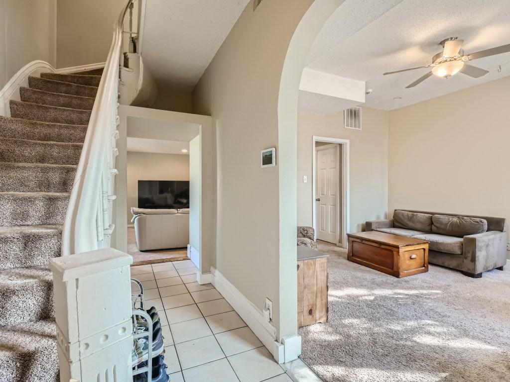 431 Goodhue Street Saint Paul MN 55102 7103205 image2