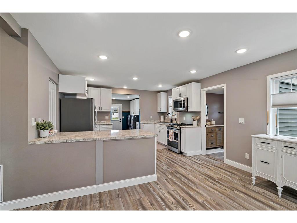 431 Main Street S Hector MN 55342 7064241 image10