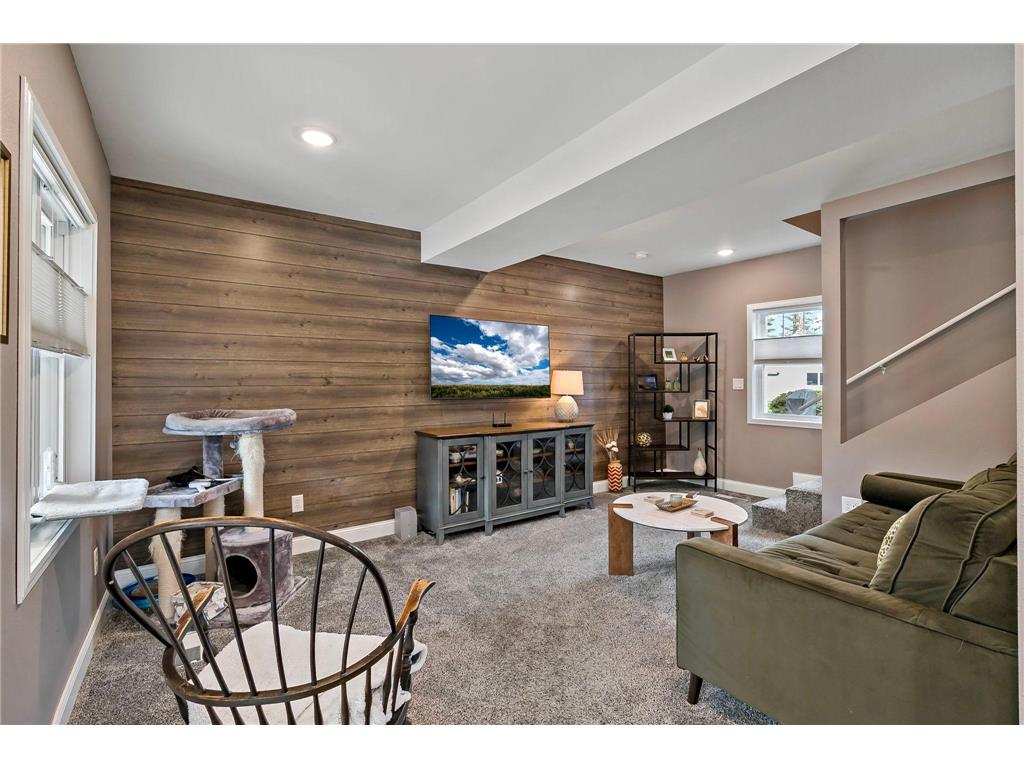 431 Main Street S Hector MN 55342 7064241 image11