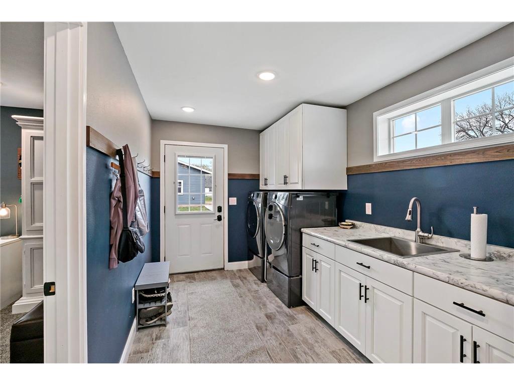 431 Main Street S Hector MN 55342 7064241 image6