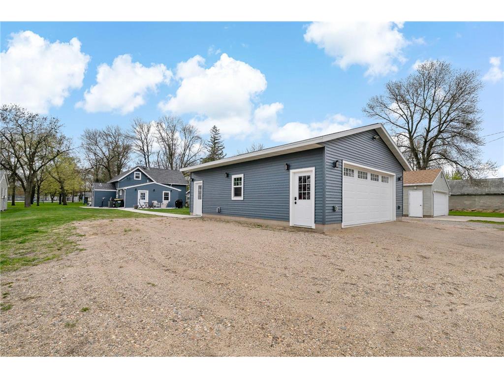 431 Main Street S Hector MN 55342 7064241 image9