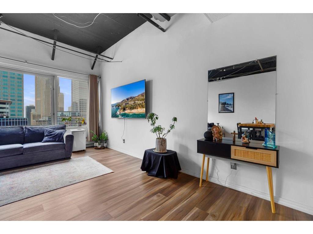 431 S 7th St #2605 Minneapolis MN 55415 7111082 image6