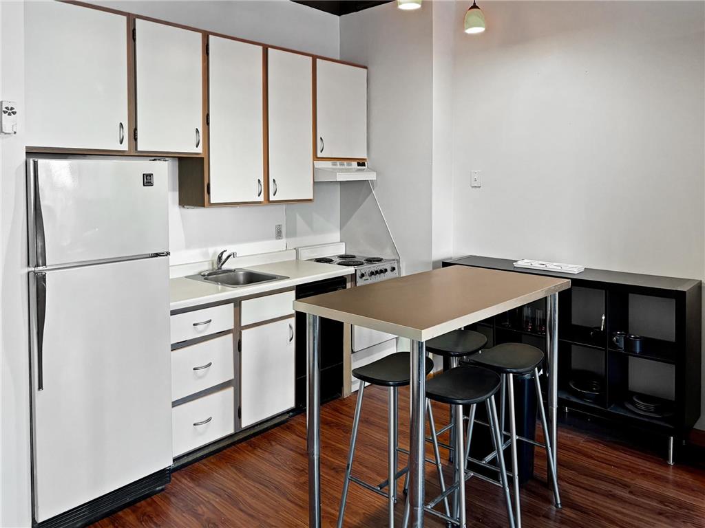 431 S 7th Street #2613 Minneapolis MN 55415 7078110 image4