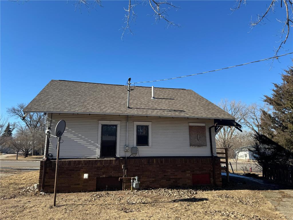 431 S Milky Way Street Cosmos MN 56228 7005052 image3