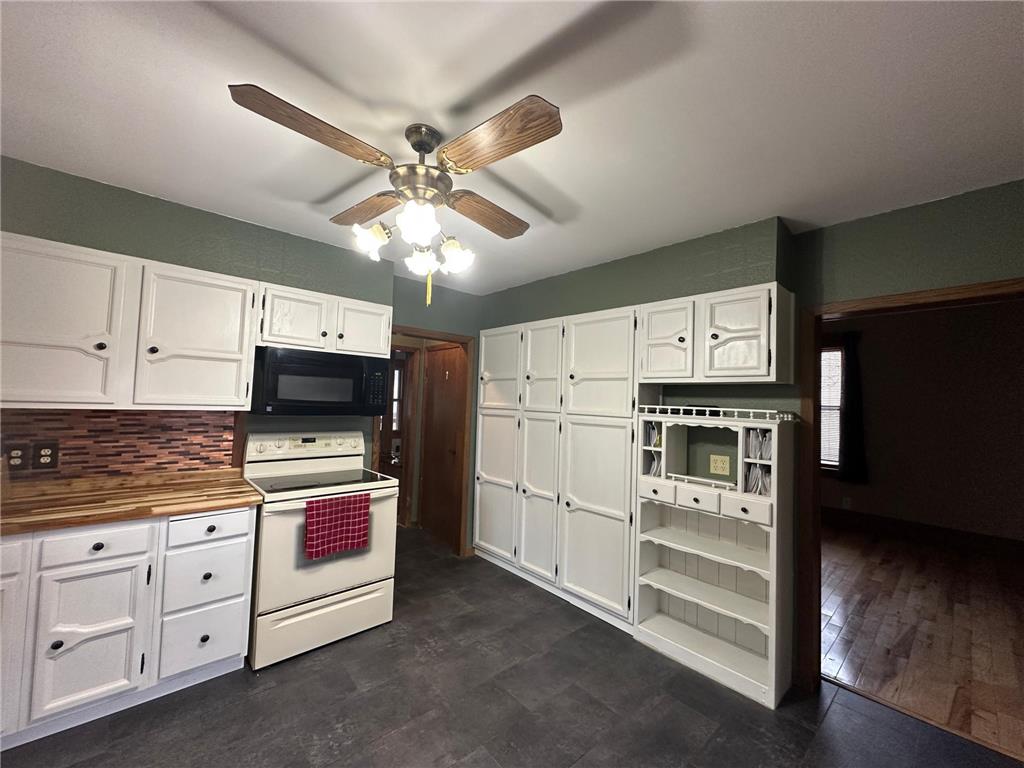 431 W Luverne Street Luverne MN 56156 7031374 image12
