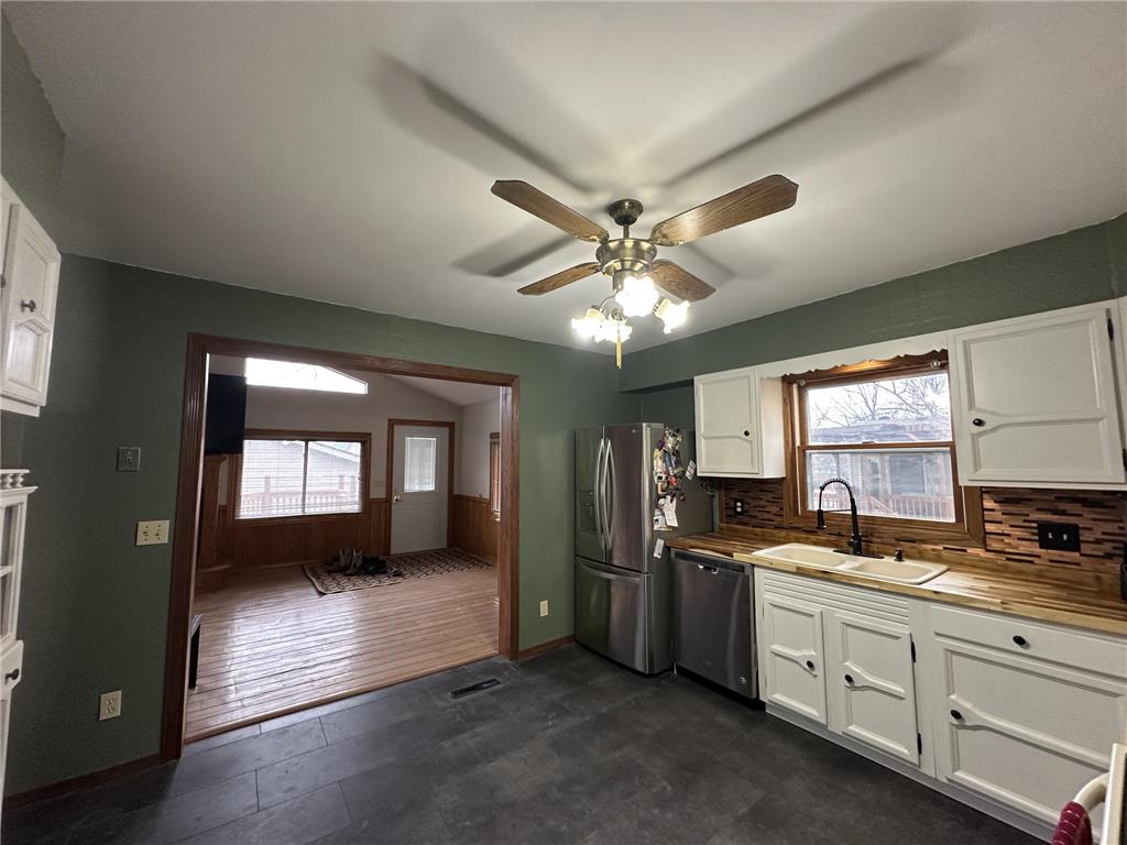 431 W Luverne Street Luverne MN 56156 7031374 image13