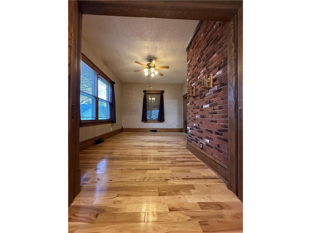 431 W Luverne Street Luverne MN 56156 7031374 image16