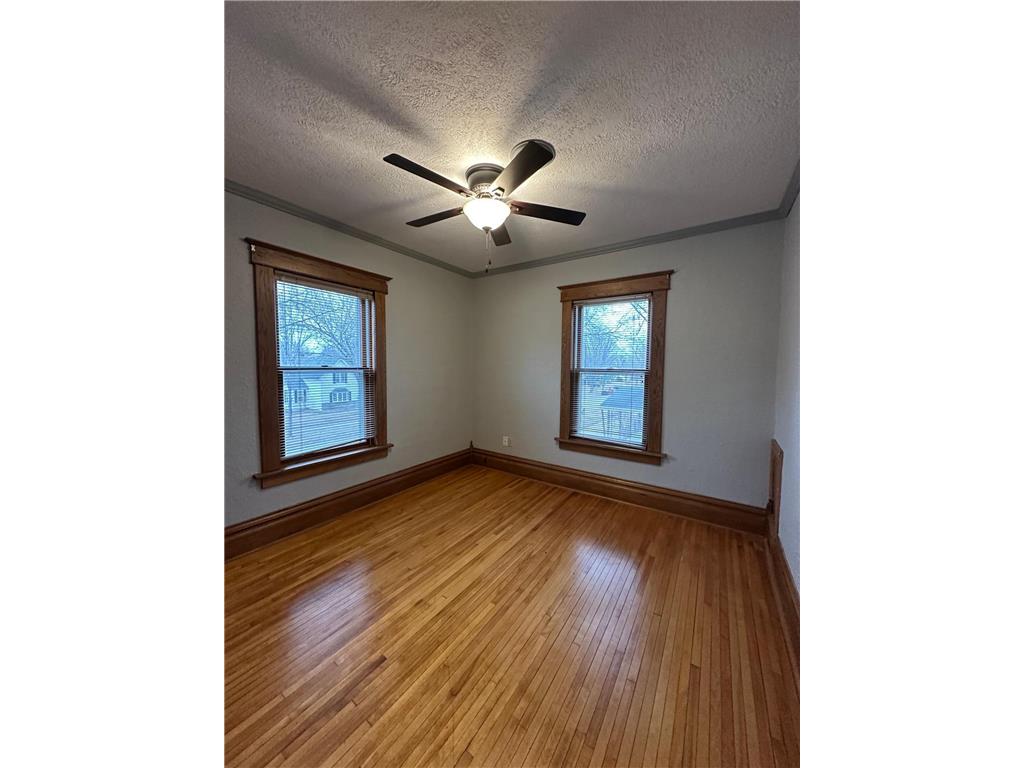 431 W Luverne Street Luverne MN 56156 7031374 image28