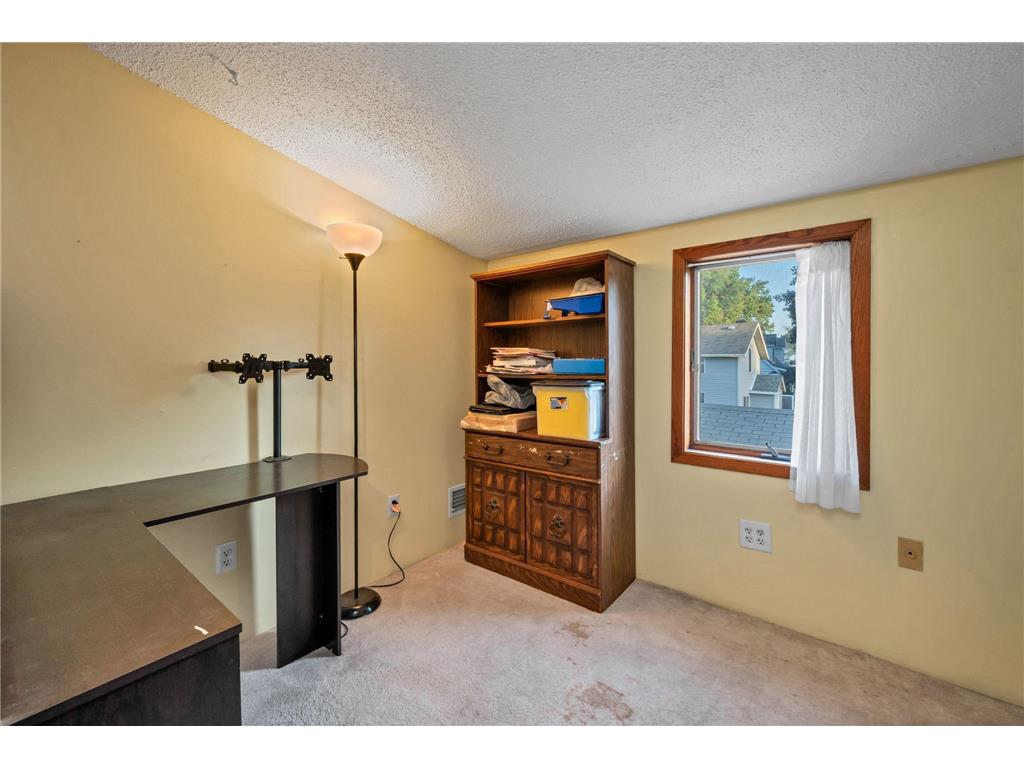 431 Webster Street Fairmont MN 56031 6796398 image18