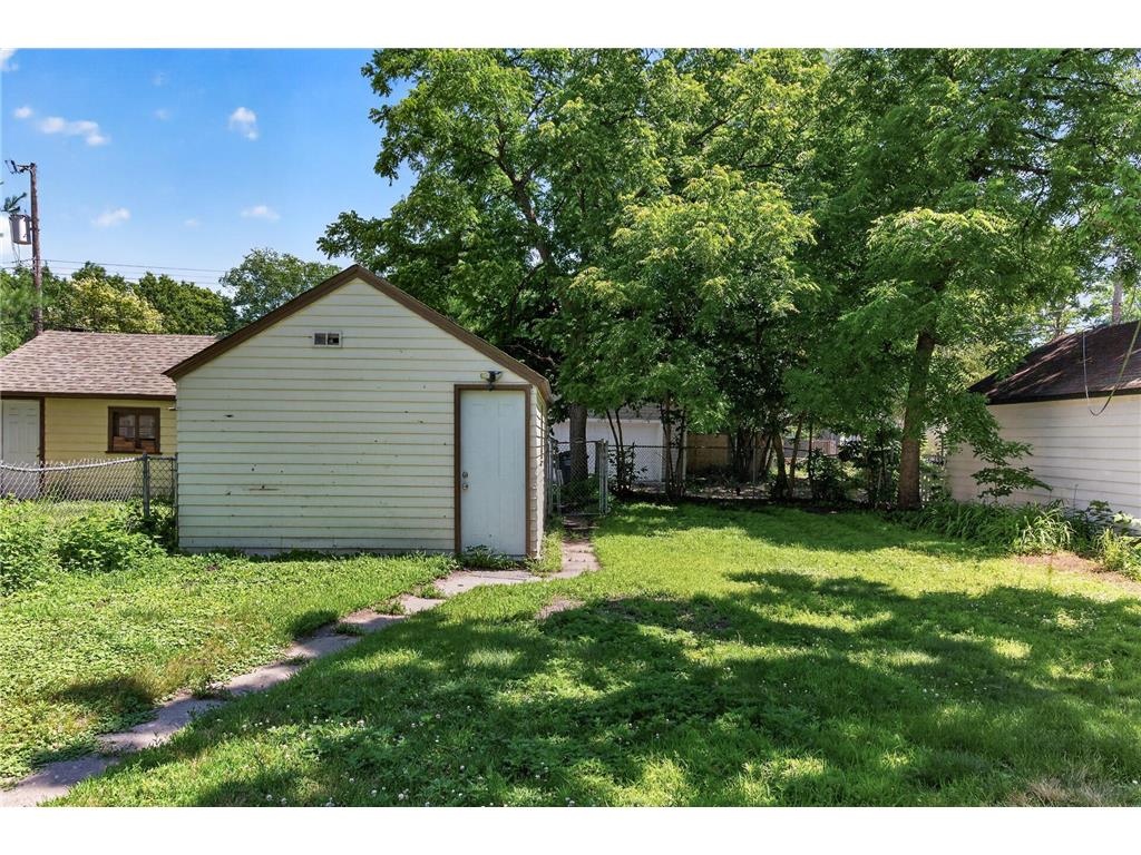4310 James Avenue N Minneapolis MN 55412 7111128 image23