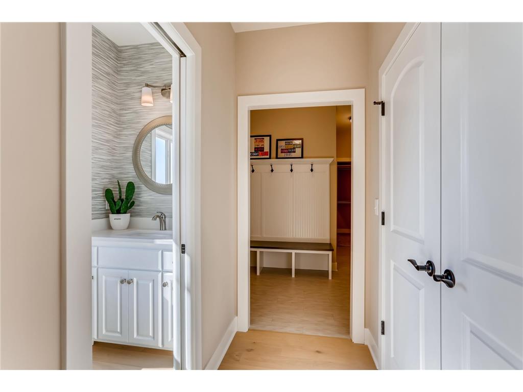 4311 Deere trail Chaska MN 55318 7009305 image12