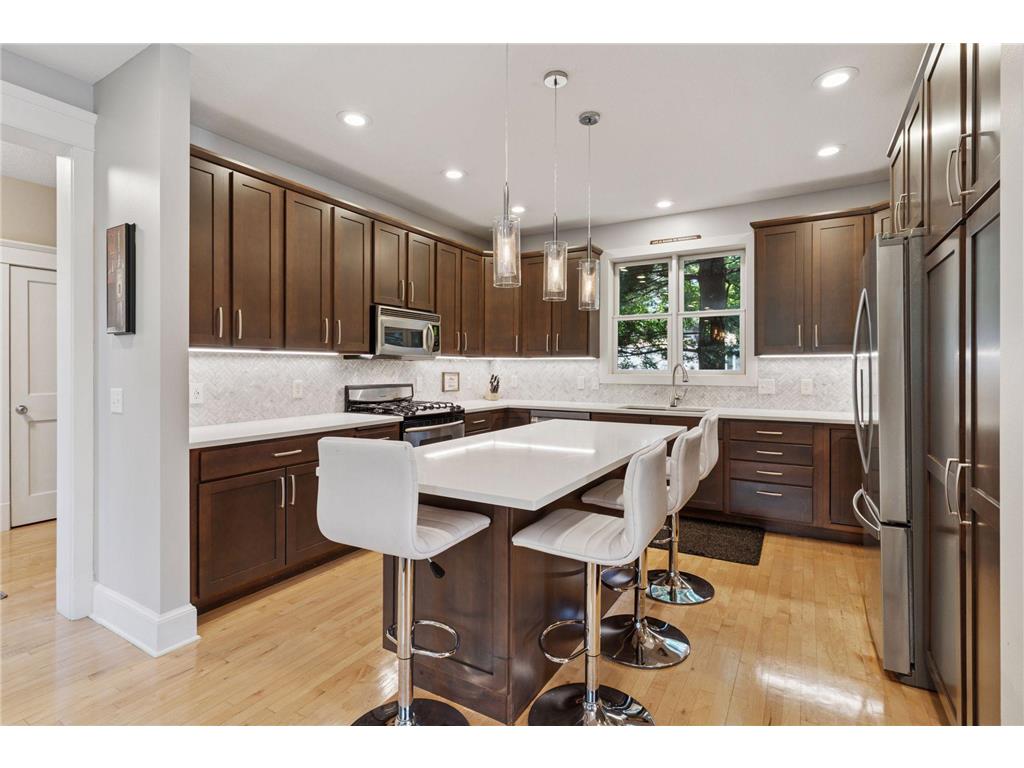 4312 France Avenue S Edina MN 55410 6750286 image1