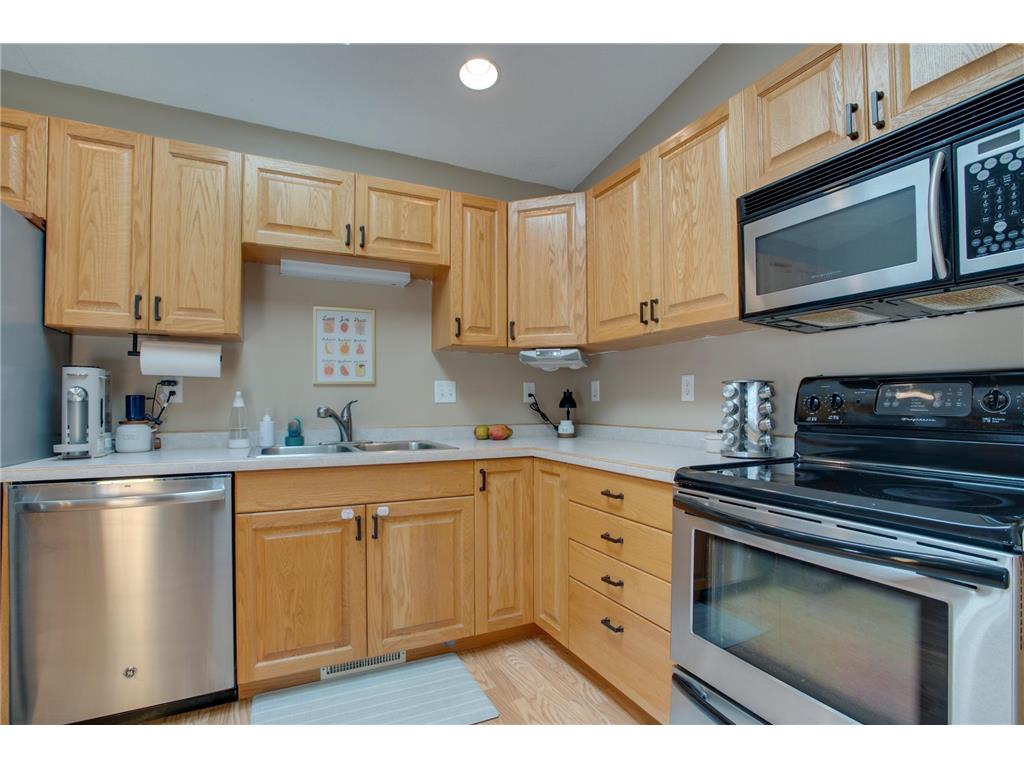 4313 39 1/2 Avenue S Fargo ND 58104 7088482 image10