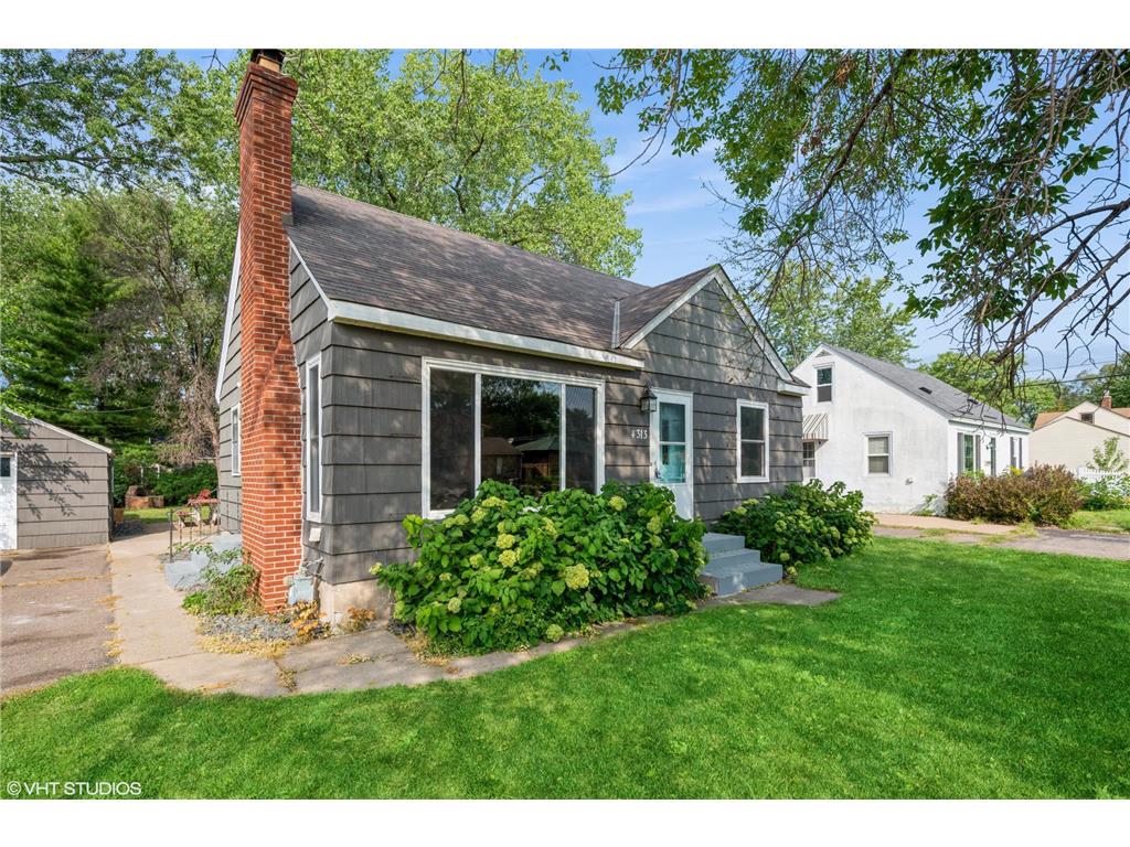 4313 Hampshire Avenue N Crystal MN 55428 6426976 image1