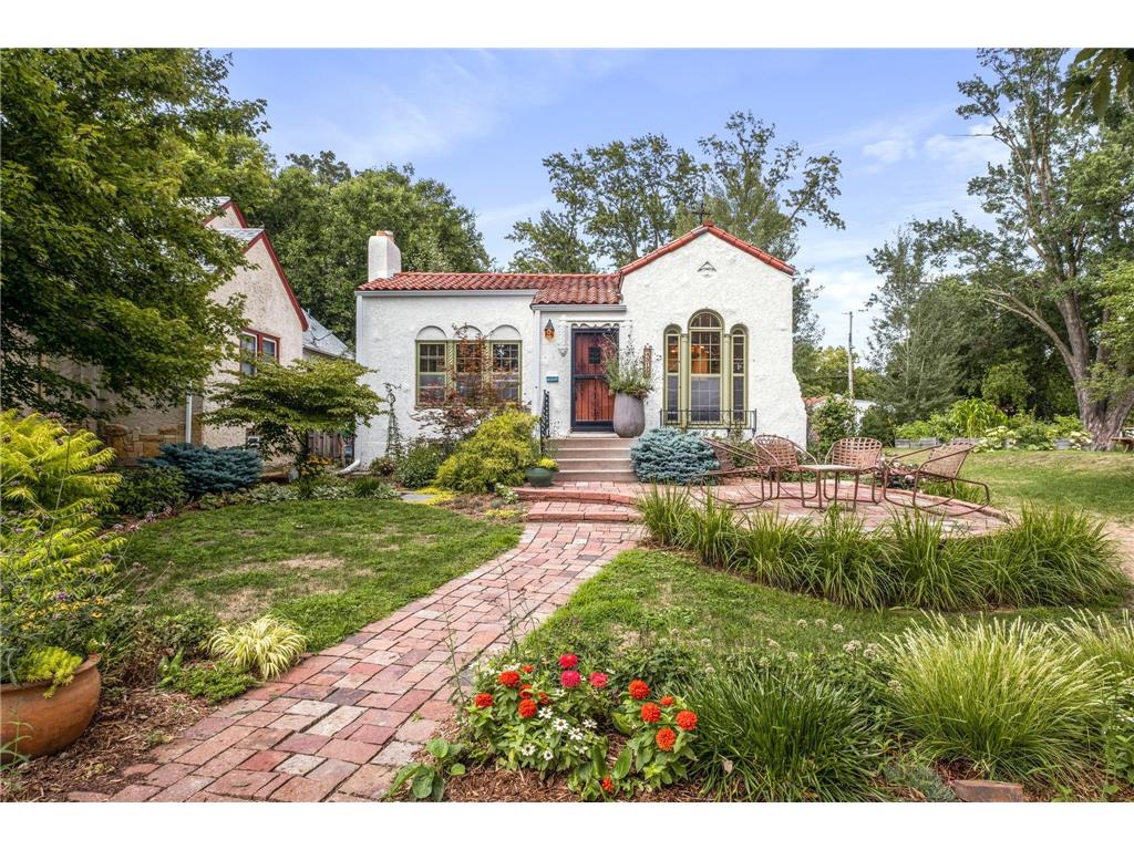 4315 Oakland Avenue, Minneapolis, MN 55407 MLS 6252909 Edina Realty