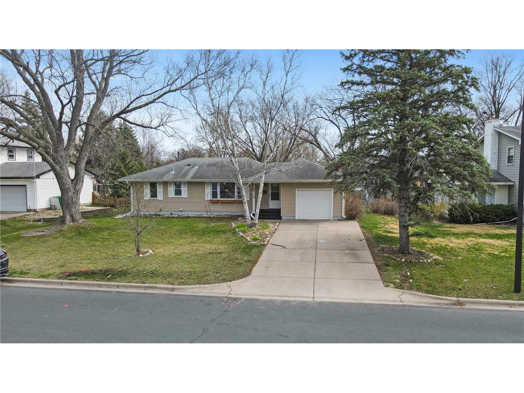 4317 78th Avenue N Brooklyn Park MN 55443 6507244 image1